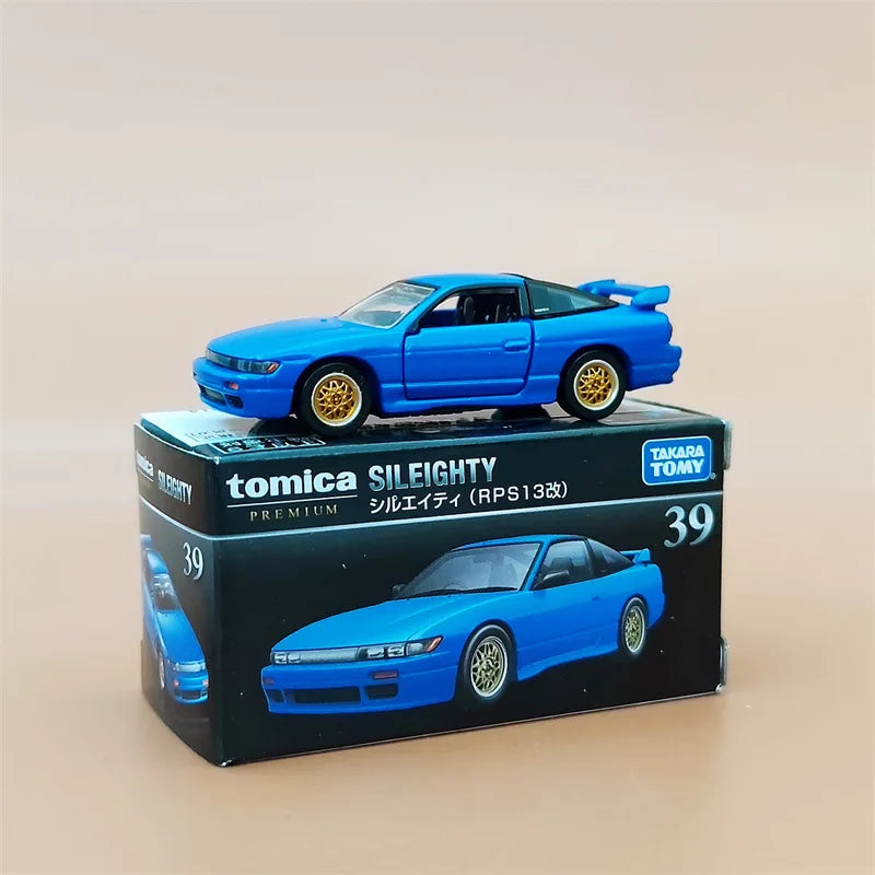 TOMY Fast & Furious Toyota Supra Nissan GTR Alloy Car Diecasts & Toy Vehicles Car Model Miniature Scale Model Car For Children